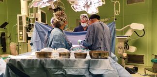 Mille e una donna operate al seno nel territorio dell’Ulss 3: nel 2021 più interventi che nell’era pre-Covid19 Un intervento congiunto tra la Chirurgia Senologica e la Chirurgia plastica dell'Ulss 3