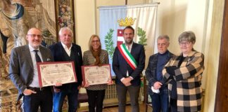 Attestato per la famiglia del prof Murer, che ha donato 600 volumi antichi