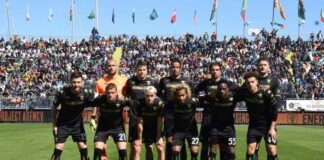 Venezia FC-Udinese 1-2, decidono un rigore e un tiro allo scadere La formazione iniziale del Venezia FC nel match contro l’Udinese - foto: Andrea Pattaro @Vision