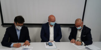 Riqualificazione di via Kennedy: firmato il protocollo d’intesa tra Confindustria Venezia e Comune di San Dona’ di Piave La firma del protocollo di intesa per la riqualificazione di via Kennedy