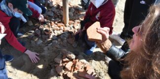 Oggi al Lido la Caccia al Tesoro del Campanile di San Marco I bambini impegnati nella caccia al tesoro del Paron De Casa