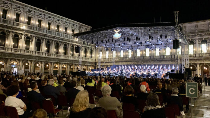 Un evento del Teatro La Fenice in Piazza San Marco
