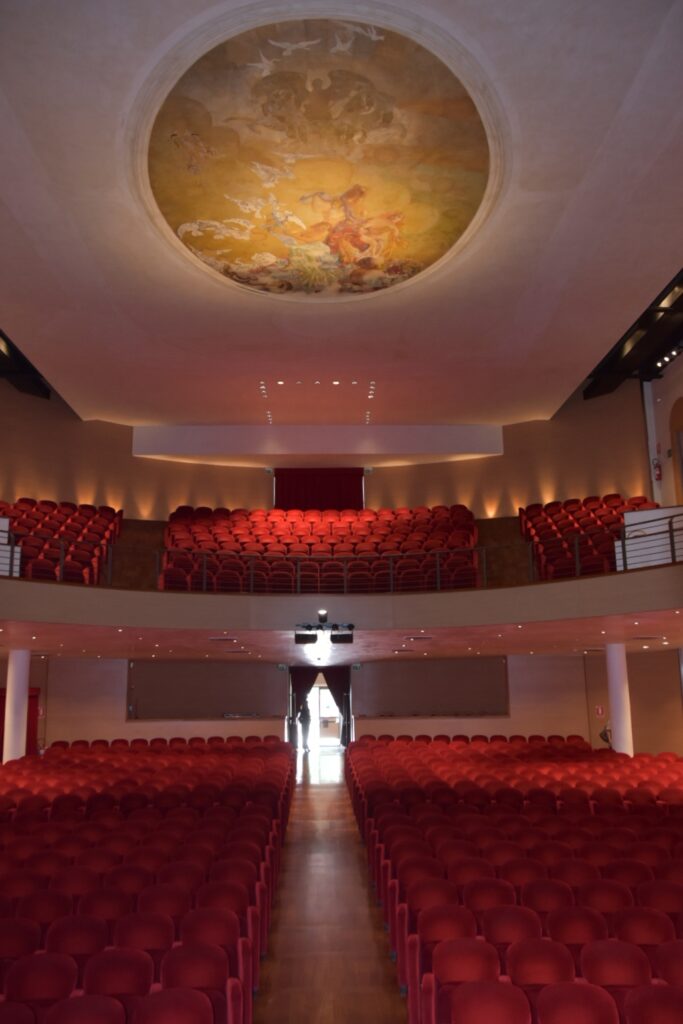Teatro Toniolo - l'interno
