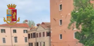 Scontri prima di Venezia-Bologna, emessi 39 daspo Gli scontri prima di Venezia-Bologna