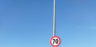 Pramaggiore, per prevenire gli incidenti riduzione di 70KM/h della velocità L'installazione della nuova segnaletica a Pramaggiore