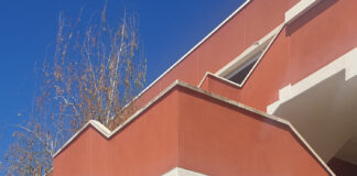 Casier sempre più smart: ecco la cabina fotografica per i documenti digitali online