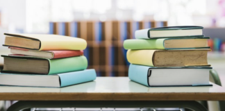 Scuola: rincaro prezzi libri e materiale scolastico