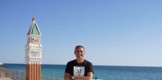 Piazza San Marco creata con mattoncini LEGO Maurizio Lampis con la riproduzione in LEGO di Piazza San Marco - foto: El Paron de Casa Venezia