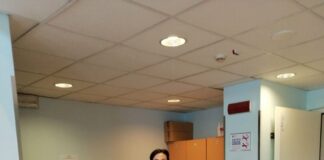 120 tumori al seno individuati grazie agli screening Un'operatrice dell'Ulss 3 al banco per gli screening all'Ospedale di Dolo