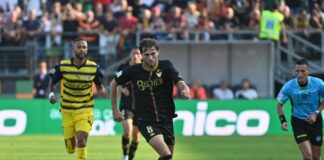 E’ ufficiale: Tanner Tessmann dal Venezia FC all’Olympique Lyonnais Tanner Tessmann autore del 2-1 in Parma-Venezia (Foto Andrea Pattaro)