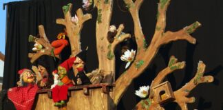 “Storie in un albero” al Teatro Sant’Anna per la rassegna per bambini