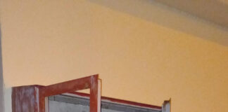 Atti vandalici al Foscari-Gritti-Barbarigo Gli atti vandalici all'Istituto Foscari-Gritti-Barbarigo di Mestre