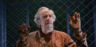 “Ezra in gabbia o il caso Ezra Pound” arriva al Toniolo "Ezra in gabbia o il caso Ezra Pound", un'immagine dello spettacolo