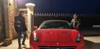 Frode fiscale e riciclaggio: arresti e sequestri per 58 milioni di euro Una delle supercar facente parte del patrimonio da 58 milioni posto sotto sequestro