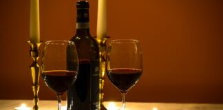 Vino: bottiglie pregiate +10% nel 2022