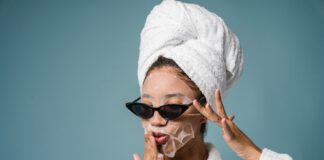 Digital aging: come prevenire l’invecchiamento cutaneo