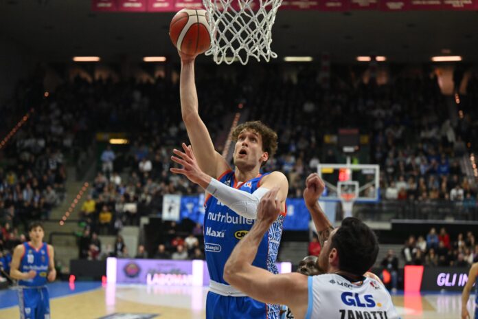 TVB-Napoli - foto: sito Nutribullet Treviso Basket