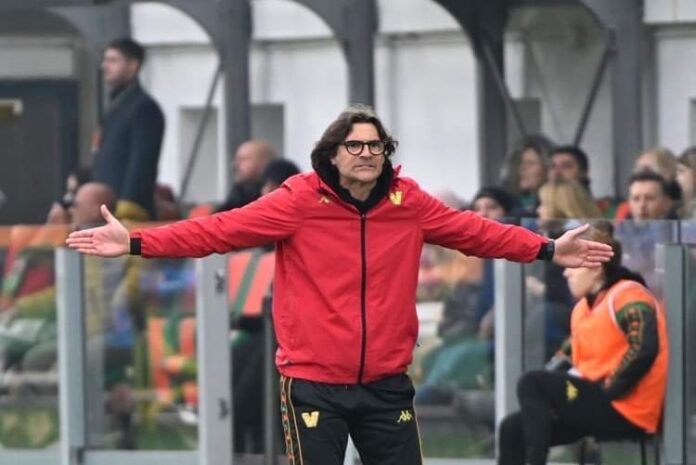 Mister Paolo Vanoli, allenatore del Venezia FC - foto: Andrea Pattaro@Vision