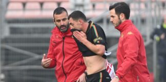 Rottura del crociato destro per Jajalo Mato Jajalo dopo l'infortunio in Venezia FC-Cagliari - foto: Andrea Pattaro@Vision