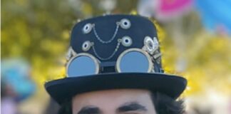 Sabato mattina nel giardino di villa Belvedere i funerali di Giordano Sanginiti Giordano Sanginiti