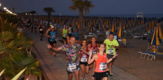 Sabato 20 maggio torna la Jesolo Moonlight Half Marathon &10K Jesolo Moonlight Half Marathon - foto Ufficio Stampa VeniceMarathon
