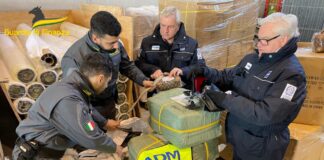 Sequestrate 26mila borse da donna Le borse da donna sequestrate