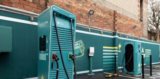 Ricarica ultraveloce, diciotto nuovi punti per i veicoli