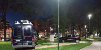 Aggrediva e derubava le donne per strada: preso dai Carabinieri il presunto rapinatore I Carabinieri in azione in Via Piave a Mestre
