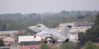 San Donà festeggia il Centenario dell’Aeronautica Militare e il suo pilota eroe Giannino Ancillotto Un AMX dell'Aeronautica Militare