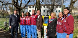 Sette defibrillatori installati lungo la Restera