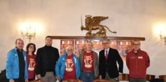 Presentata la 43° edizione della Su e Zo per i Ponti Su e Zo per i Ponti 2023, la presentazione ufficiale - foto sito del Comune di Venezia