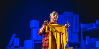 Al Toniolo arriva Vito con “La felicità è un pacco” Vito in "La felicità è un pacco"