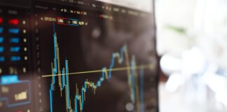 Commercio: export in salita allo 0,4%, import in discesa a -1,4%