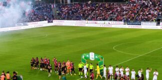 Cagliari-Venezia 2-1, lagunari eliminati dai playoff Cagliari-Venezia