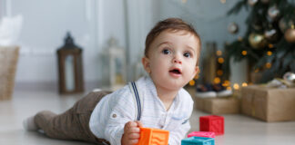 I bambini imparano la grammatica a nove mesi