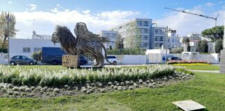 Resta a Jesolo il Leone alato di Vaia Il Leone alato di Vaia