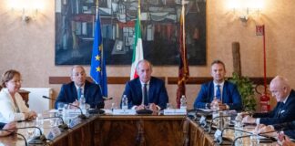 Incontro tra Zaia e i Prefetti, nuovi protocolli in arrivo Incontro tra Zaia e i prefetti, nuovi protocolli in arrivo