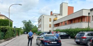 Tentata rapina con pistola finta, arrestato tentata rapina