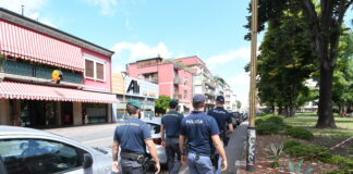 Operazione interforze contro la criminalità, il bilancio della settimana di Ferragosto Operazione interforze di Guardia di Finanza e Polizia di Stato nel quartiere Piave - foto di repertorio