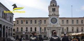 Padova: Sequestrati 150 grammi di droga Padova: Sequestrati 150 grammi di droga