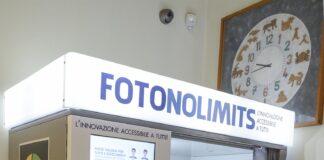 Un chiosco fototessere per disabili all’anagrafe Un chiosco fototessere per disabili all'anagrafe