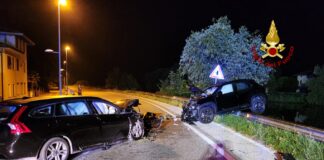 Concordia Sagittaria, frontale tra due auto: sette feriti Le auto coinvolte nello schianto frontale a Concordia Sagittaria