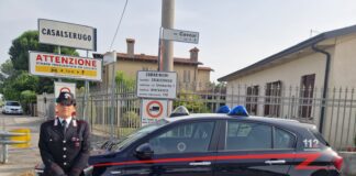 Polverara. Piazza una mini telecamera per spiare la vicina