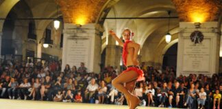 Torna “Stelle Sotto le Stelle”: i campioni del pattinaggio in Piazza dei Signori