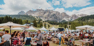 Cortina Summer Party 2023: un’edizione record per l’evento più “in” delle Dolomiti