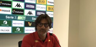 Modena-Venezia 1-3, Vanoli: “Stiamo migliorando, non solo nel gioco, ma anche di testa “ Mister Paolo Vanoli nel corso di una conferenza stampa - foto Notizieplus