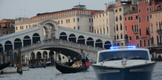 Polizia di Stato, il bilancio delle operazioni antiborseggio e “Alto Impatto” La Polizia di Stato in azione a Venezia - foto di repertorio