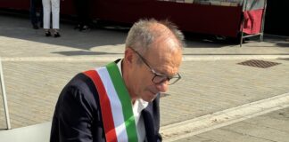 Mirano, il sindaco firma simbolicamente il Trattato dell’ONU per la Proibizione delle Armi Nucleari Il Sindaco di Mirano Tiziano Baggio firma simbolicamente il Trattato