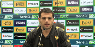 Venezia-Pisa 2-1, Pierini: “Dedico il goal a Jay Idzes” Nicholas Pierini in conferenza stampa dopo Venezia FC-Pisa - Foto Notizieplus