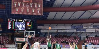 Umana-Bursa 105-58 Umana-Bursa